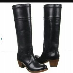 COPY - FRYE LEATHER boots extended wide calf black